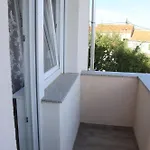With Parking Space - Ugljan - 18238 Apartman